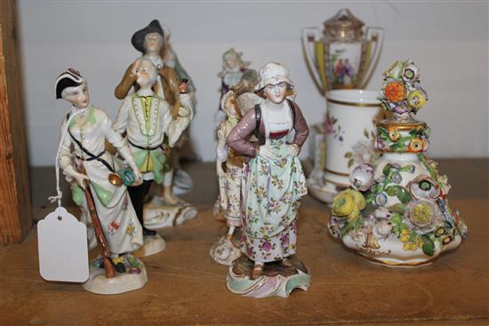 8 assorted porcelain figures and 3 pots(-)